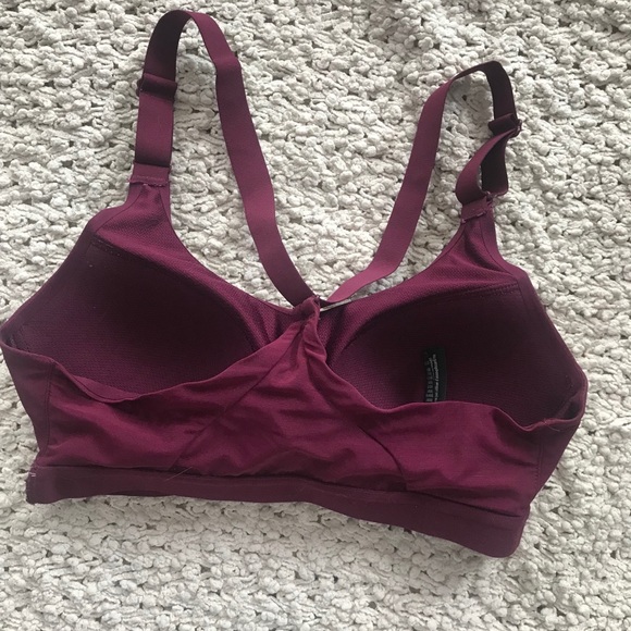 Sport top - Picture 2 of 5